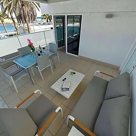Point Hotel